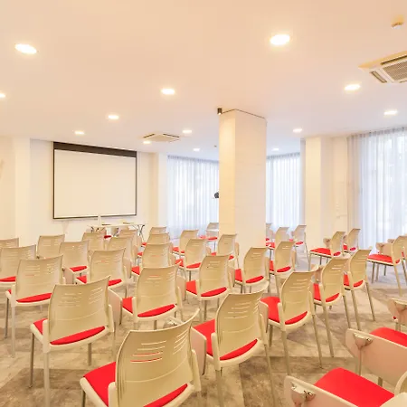 Hotel Ap Victoria Sport And 4*