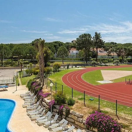 Ap Victoria Sport And Ξενοδοχείο Αλμπουφέιρα