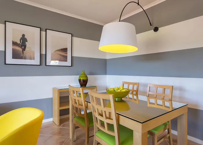 Ap Victoria Sport And אלבופיירה