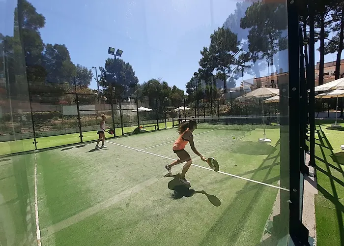 Ap Victoria Sport And 4* אלבופיירה