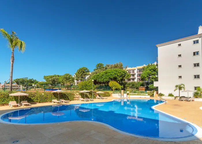 Ap Victoria Sport And אלבופיירה