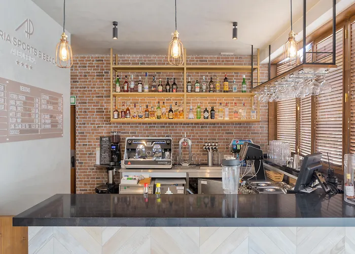 Ap Victoria Sport And מלון אלבופיירה