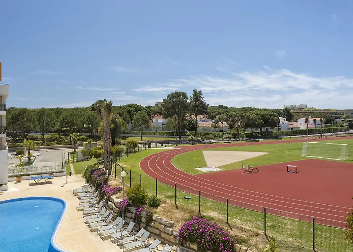 Ap Victoria Sport And מלון אלבופיירה