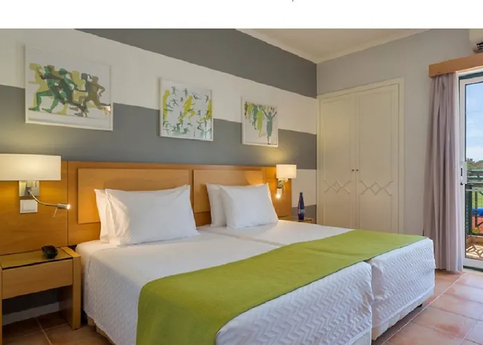 Ap Victoria Sport And Albufeira