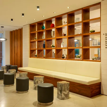 Ap Victoria Sport And מלון 4*