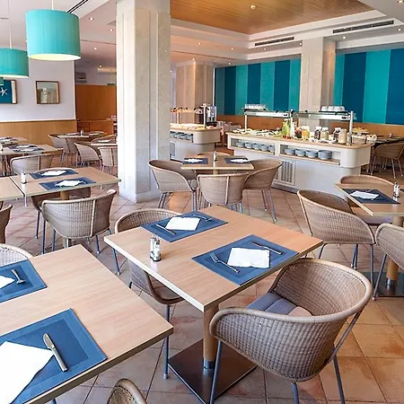 Ap Victoria Sport And מלון 4*